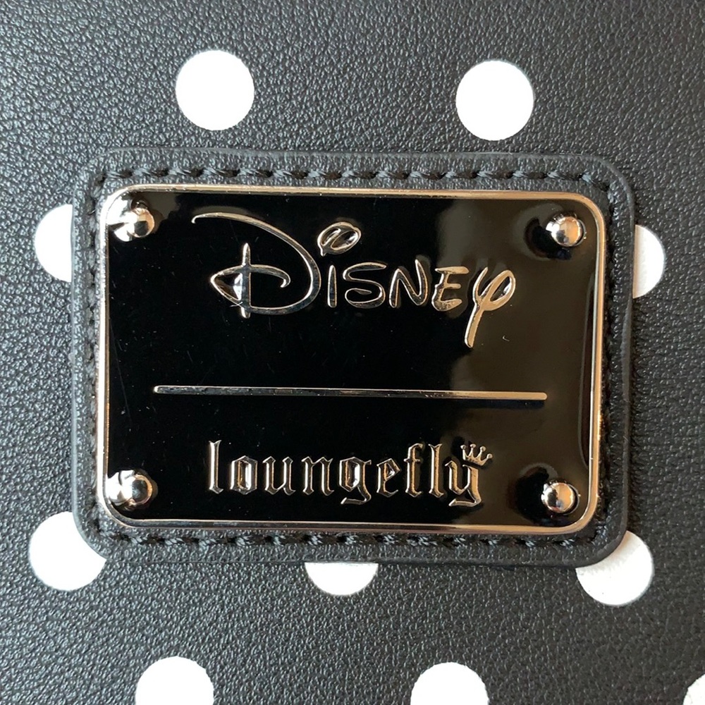Loungefly x Minnie Mouse Polka Dot Wallet - Picture 5 of 16